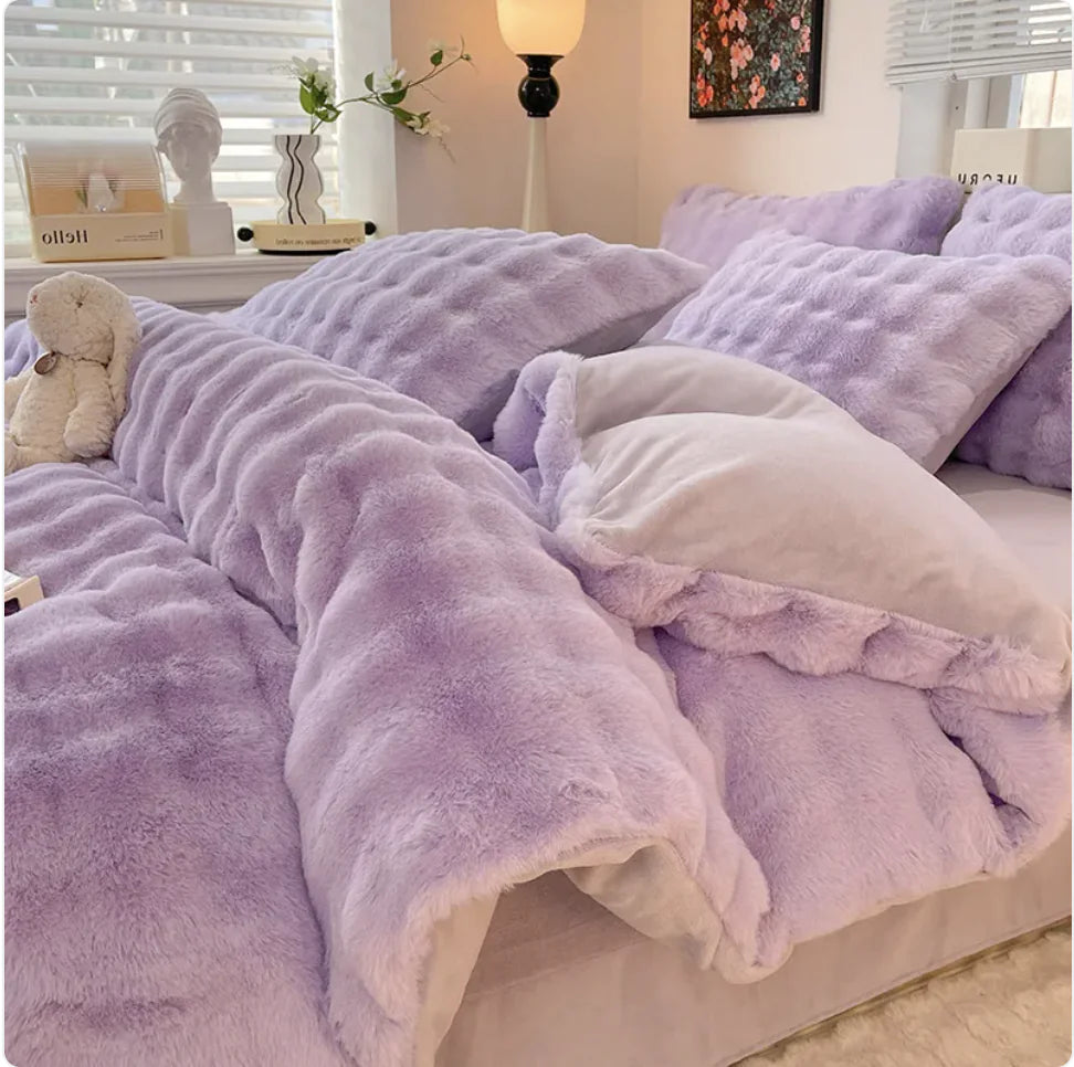🛏️: Plush Thermal Coral Fleece 4-Piece Bedding Set - Complete Cozy Comfort Collection