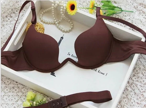 🌸: Japanese Style Deep V Push-Up Bra - Elegant Lift & Support