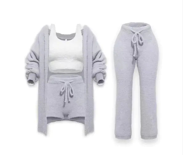 🧶: Knitted Plush 4-Piece Cozy Set - Soft Comfort Collection