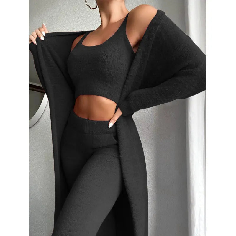 🏠: Women's Casual V-Neck Plush Home Wear Set - Cozy Two-Piece Loungewear