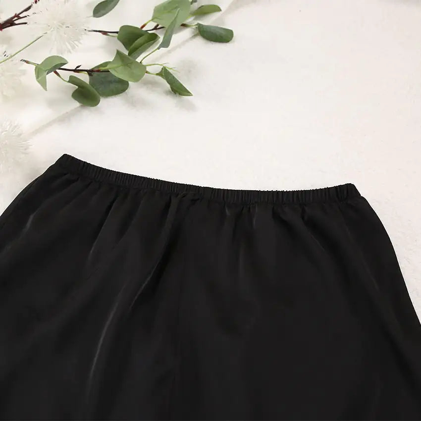 🌸: Olivia Silk Pajamas - Premium Comfort Sleepwear Collection