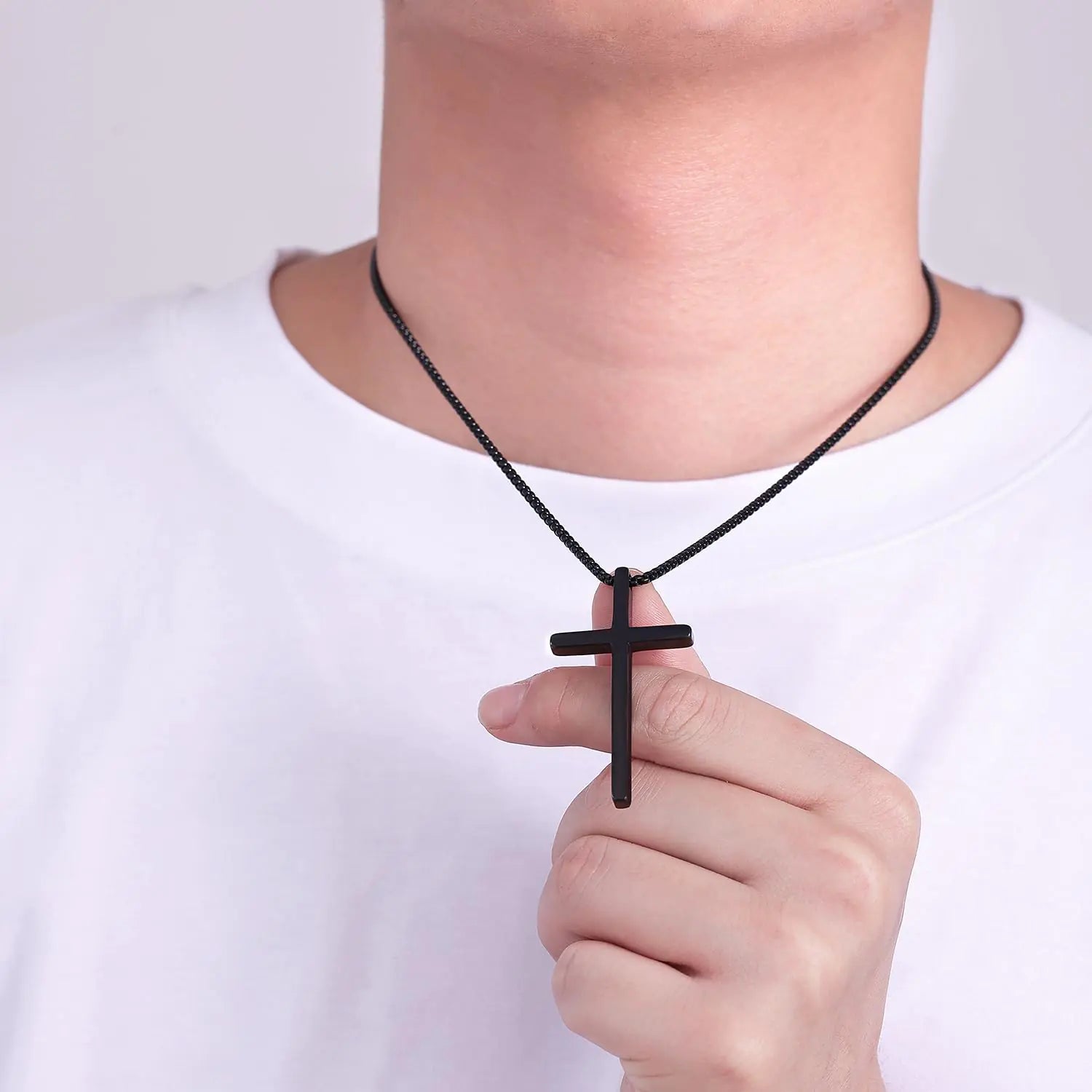 ✝️: Fiusem Cross Necklace for Men