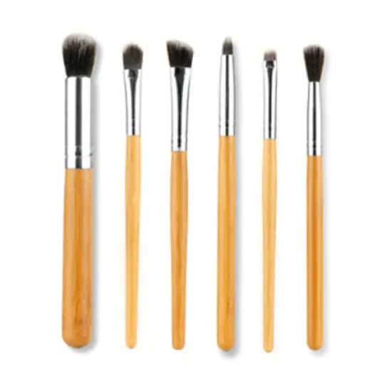 🖌️: 11-Piece Bamboo Handle Makeup Brush Set - Eco-Friendly Beauty Collection