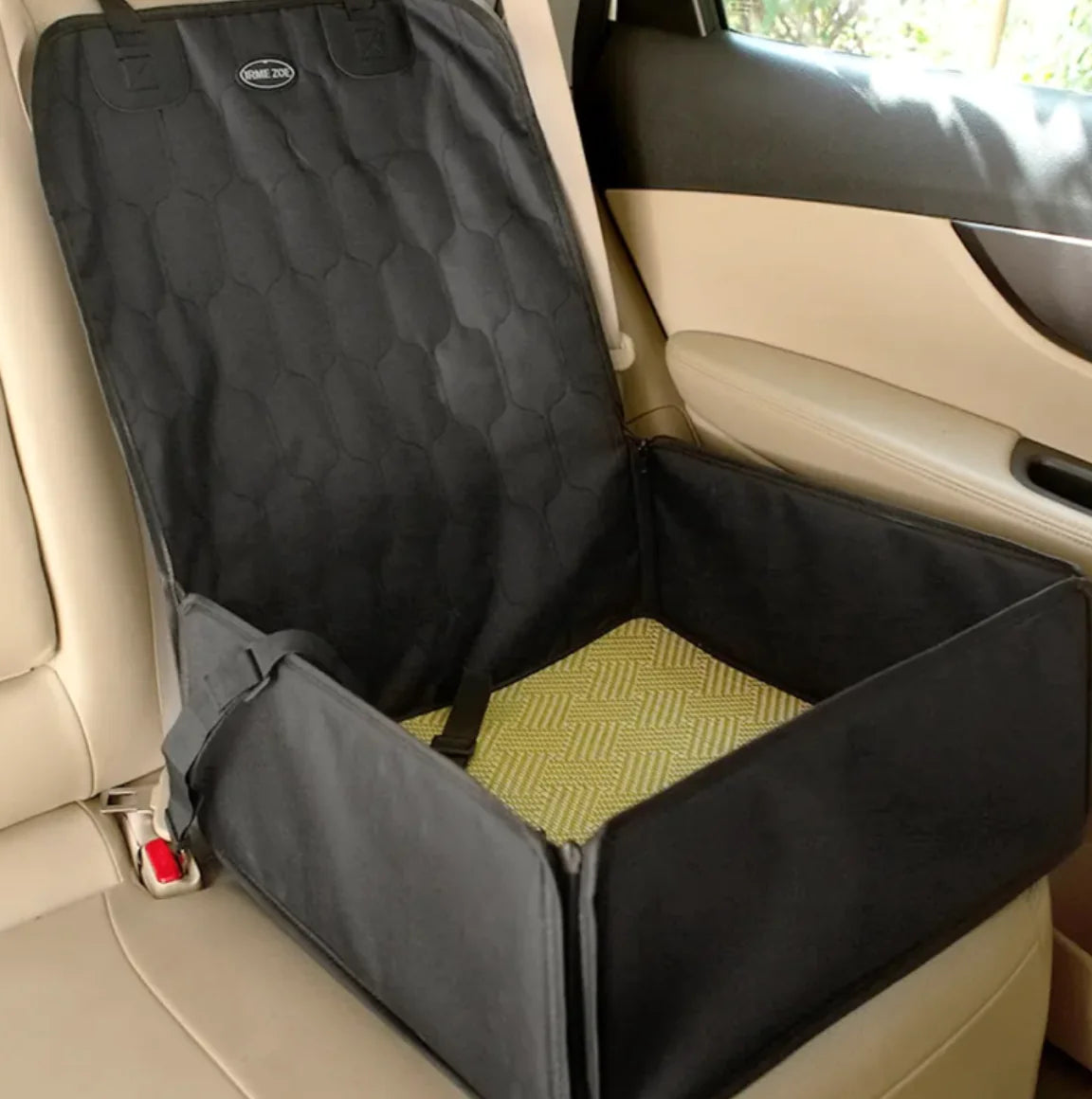 🚗: Pet Travel Rear Seat Cushion with Dog Toilet