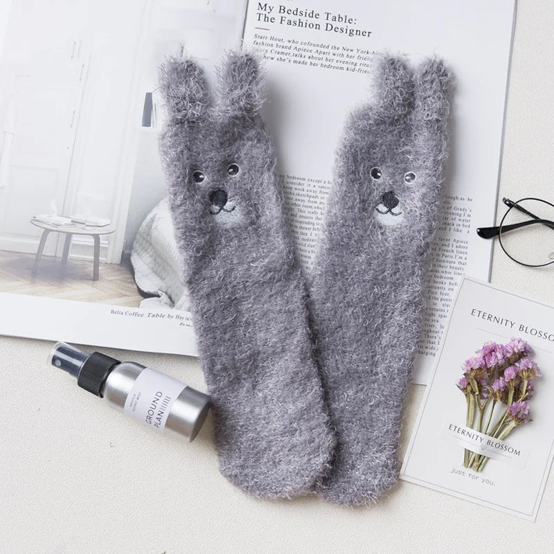 🧦: Thick Warm Floor Socks - Cozy Winter Comfort Footwear