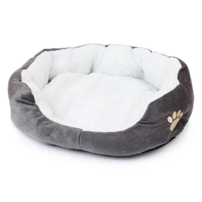 🐱: Soft Cat Bed - Plush Comfort Haven for Your Feline Friend