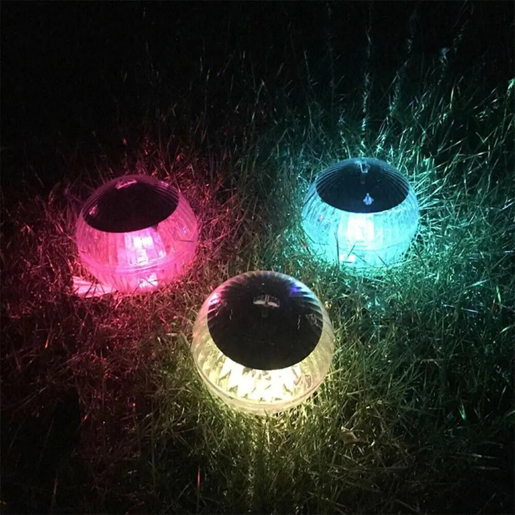 💡: Solar LED Floating Pool Light - RGB Color Changing Garden Pond Lamp