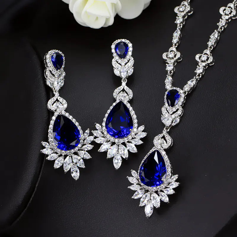 💎: Bridal Zircon Necklace and Earring Set - Two Piece Sparkling Wedding Collection