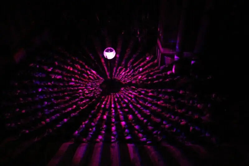 💡: Solar LED Floating Pool Light - RGB Color Changing Garden Pond Lamp