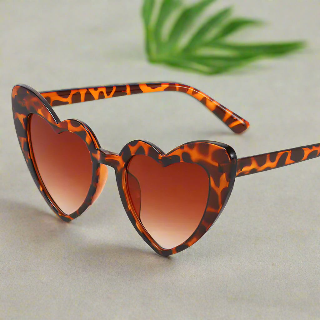 💖: Polarized Sunglasses and Heart Shaped - Fun UV400 Protection