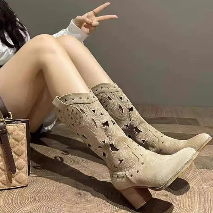 🤠: Fashionable Women's Mid-Calf Chunky Heel Martin Boots - Cowboy Style Embroidered