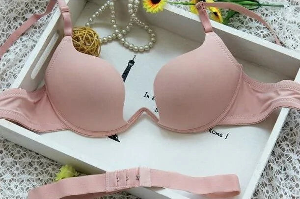 🌸: Japanese Style Deep V Push-Up Bra - Elegant Lift & Support