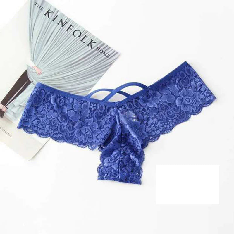 💋: 4-Pack Women's Lace Underwear Set - Sexy Lingerie Collection Plus Size