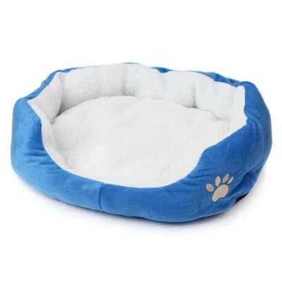🐱: Soft Cat Bed - Plush Comfort Haven for Your Feline Friend