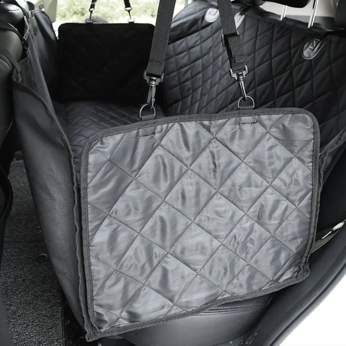 🚗: Pet Travel Rear Seat Cushion with Dog Toilet