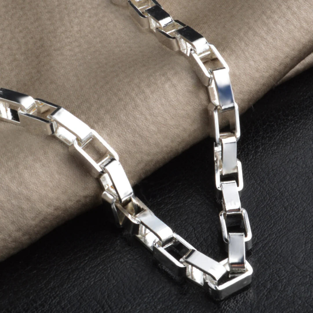 🔗: Sterling Silver Linked Bracelet