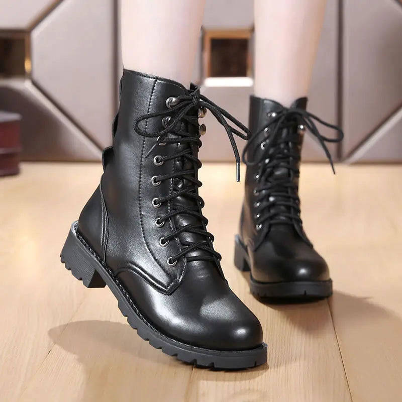 🇬🇧: British Style Women's Martin Boots - Mid-Calf PU Leather Non-Slip