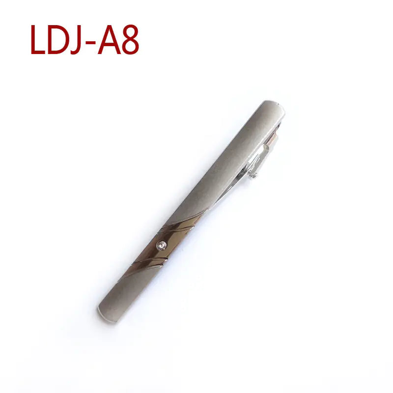 👔: Men's Silver Tie Clip - Professional Business Accessory