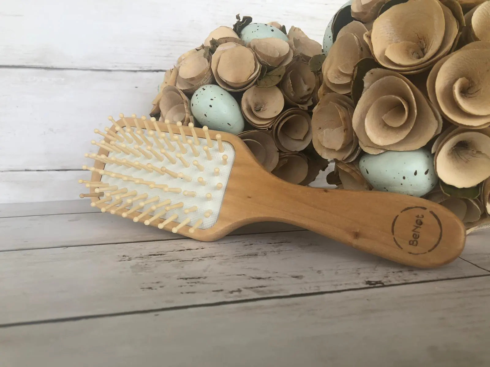 🪮: Wooden Detangling Hair Brush - Natural Eco-Friendly Hair Care Tool