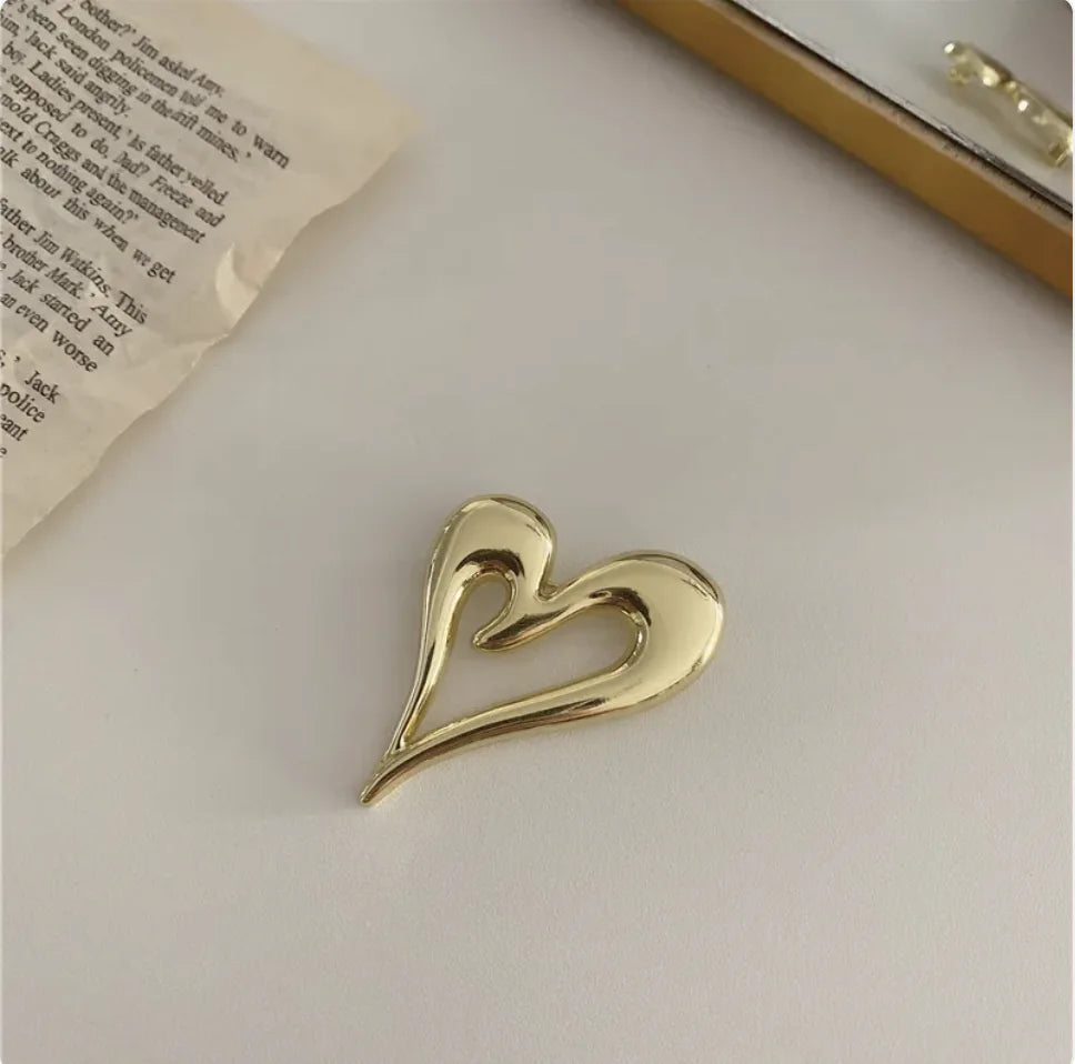 💖: Geometric Love Brooch